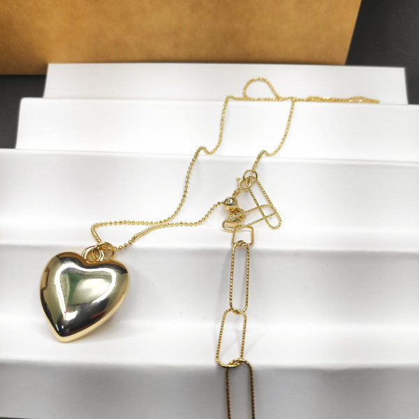 Подвеска "Сердце" на цепочке из скрепок / Кулон на цепочке / Украшение женское на шею